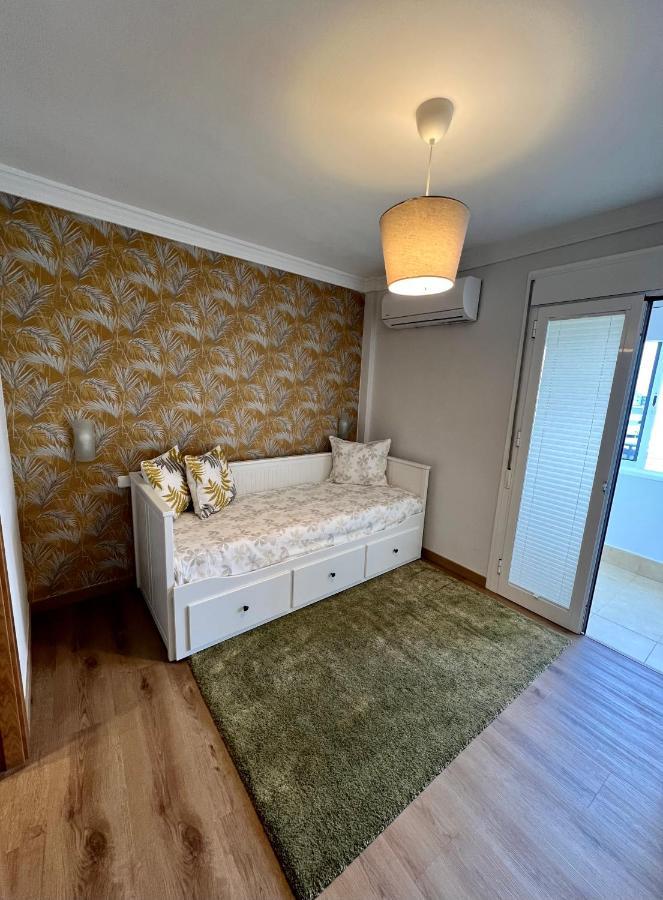 Apartamentos Prestige Suites Malaga II Екстер'єр фото