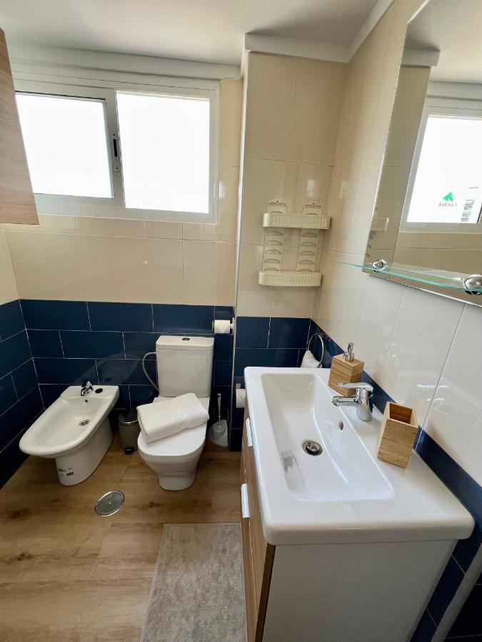 Apartamentos Prestige Suites Malaga II Екстер'єр фото